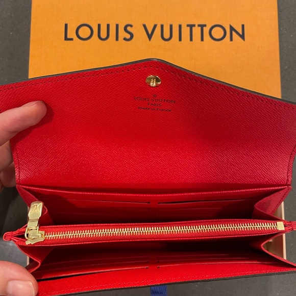 Sarah Wallet Perfect Condition Never used. - Picture 2 of 4